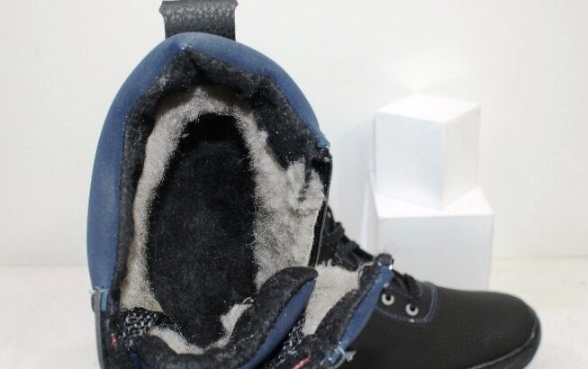 Мужские зимние ботинки на шнурках с логотипом