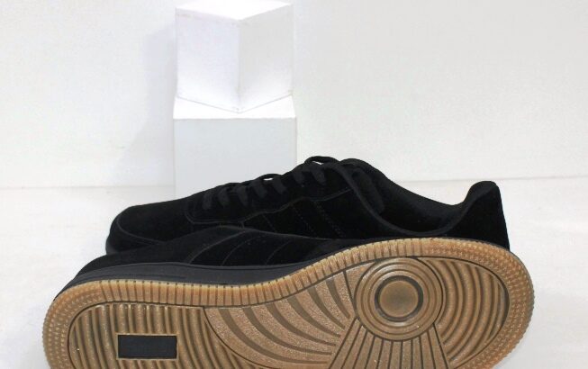 Черные замшевые мужские кроссовки на шнурках Код: 112221 (ST8279-3)