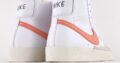Женские высокие кроссовки N/ke Blazer Mid ’77 White Orange. И Black.